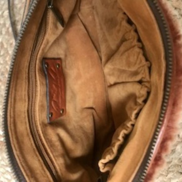 Patricia Nash Paullo Sherpa Leather Crossbody Bag - Picture 11 of 13